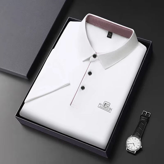 Polo Essential Badge con insignia 